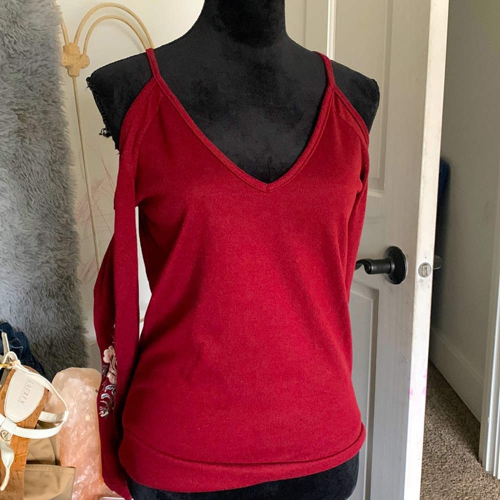Rue 21 Floral Cut Out Shirt